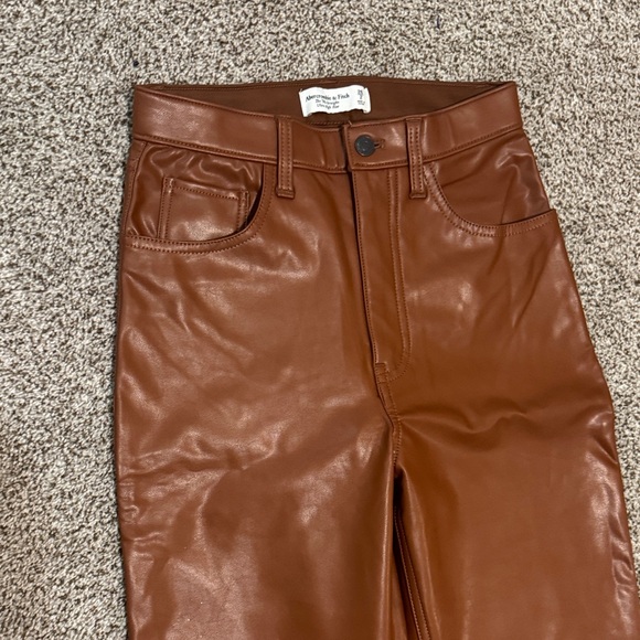 Abercrombie & Fitch Faux Leather Pants - Picture 3 of 6